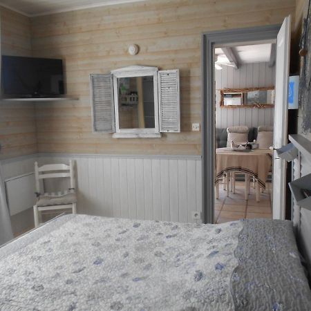Ile De Re, La Danae, Velos, Wifi, Possibilite Cuisine, Linge, Parking Gratuit Saint-Martin-de-Re Bagian luar foto