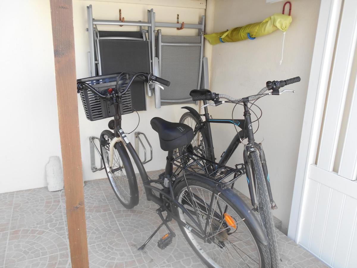 Ile De Re, La Danae, Velos, Wifi, Possibilite Cuisine, Linge, Parking Gratuit Saint-Martin-de-Re Bagian luar foto