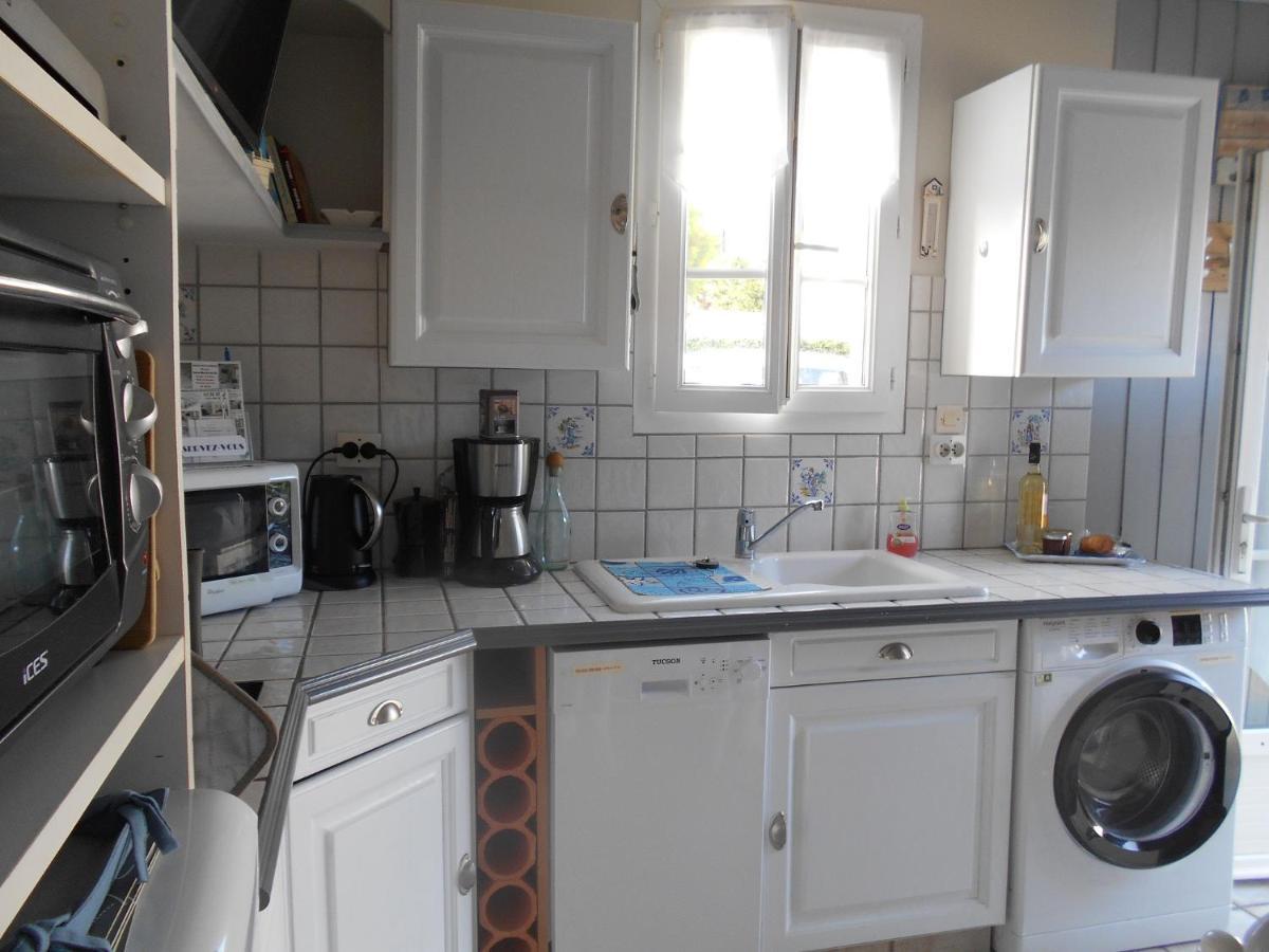 Ile De Re, La Danae, Velos, Wifi, Possibilite Cuisine, Linge, Parking Gratuit Saint-Martin-de-Re Bagian luar foto