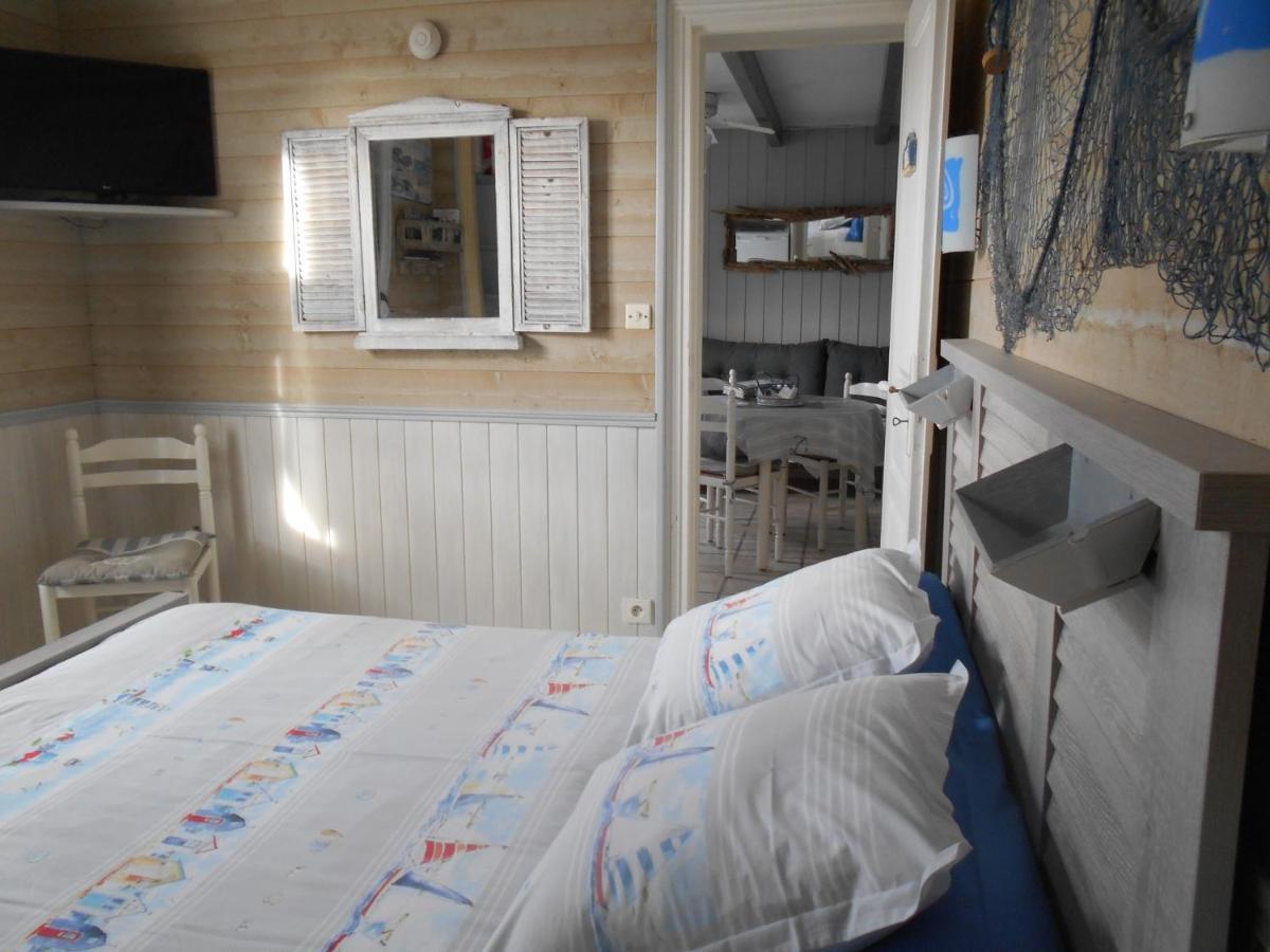 Ile De Re, La Danae, Velos, Wifi, Possibilite Cuisine, Linge, Parking Gratuit Saint-Martin-de-Re Bagian luar foto