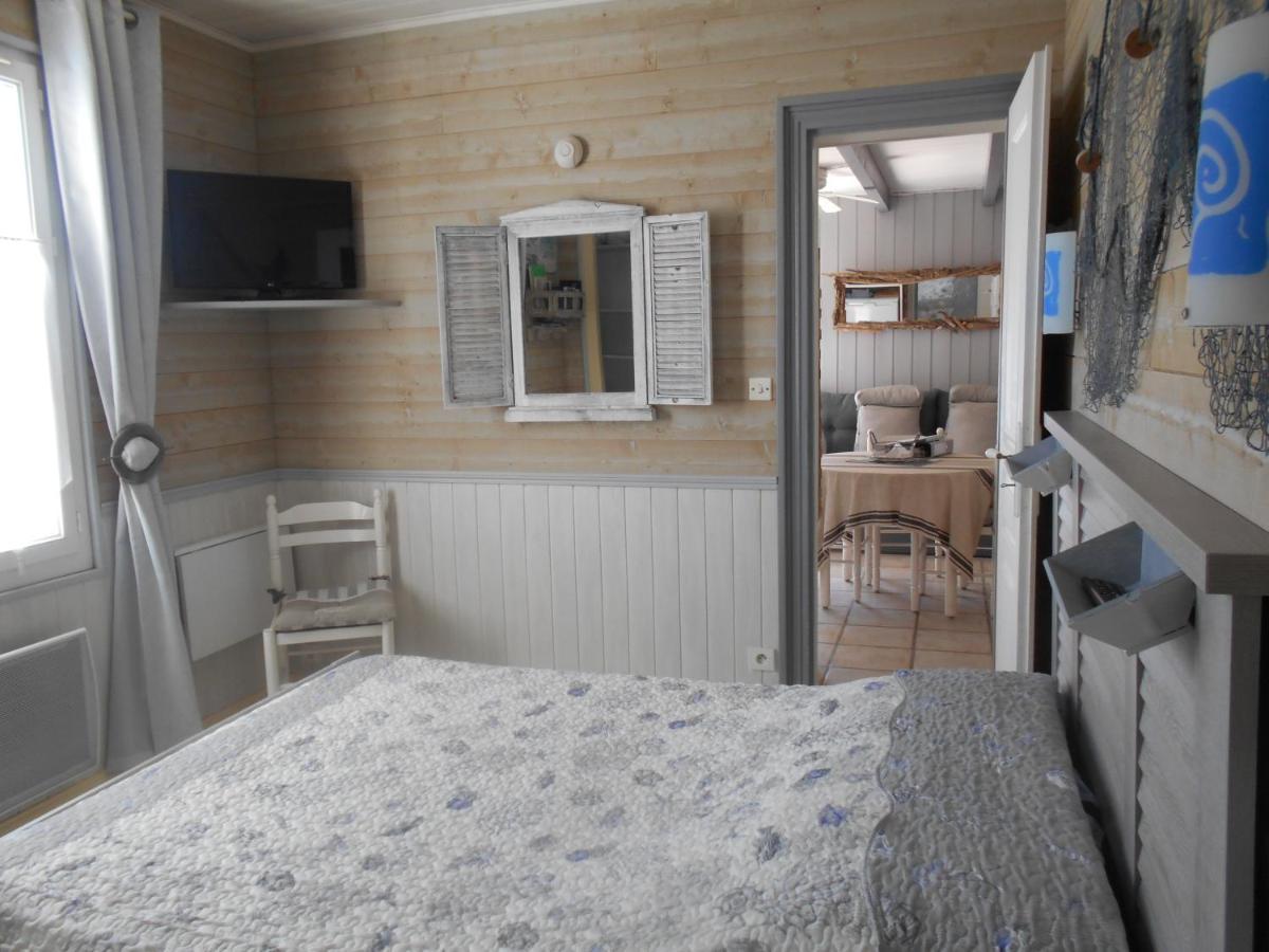 Ile De Re, La Danae, Velos, Wifi, Possibilite Cuisine, Linge, Parking Gratuit Saint-Martin-de-Re Bagian luar foto